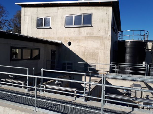 Das neue Gebäude der 4. Reinigungsstufe. 